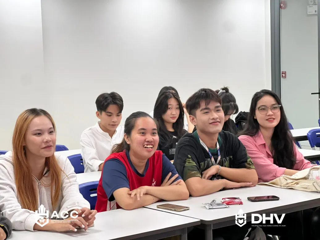 DHV - Trường Đại Học Hùng Vương TPHCM